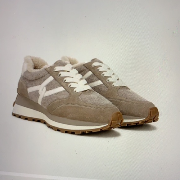 Veronica Beard Valentina Shearing Sneakers 5 - Picture 1 of 14